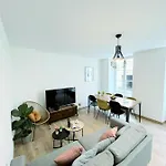 Le Convivial, Centre Apartamento