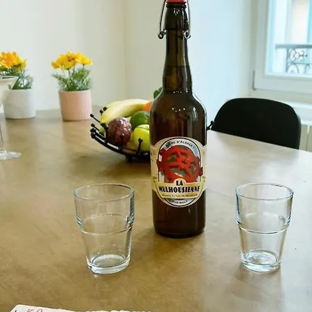 Le Convivial, Centre